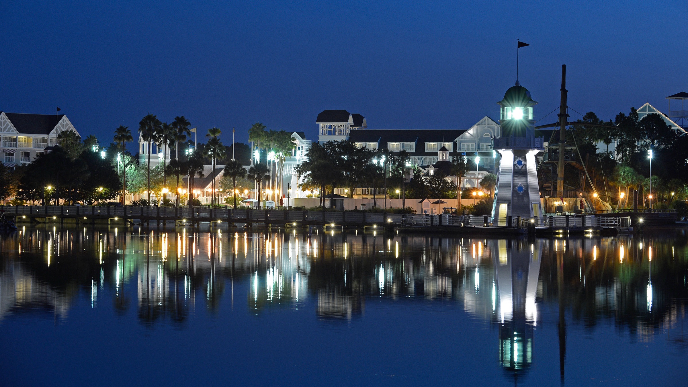 Disney’s Yacht Club Resort