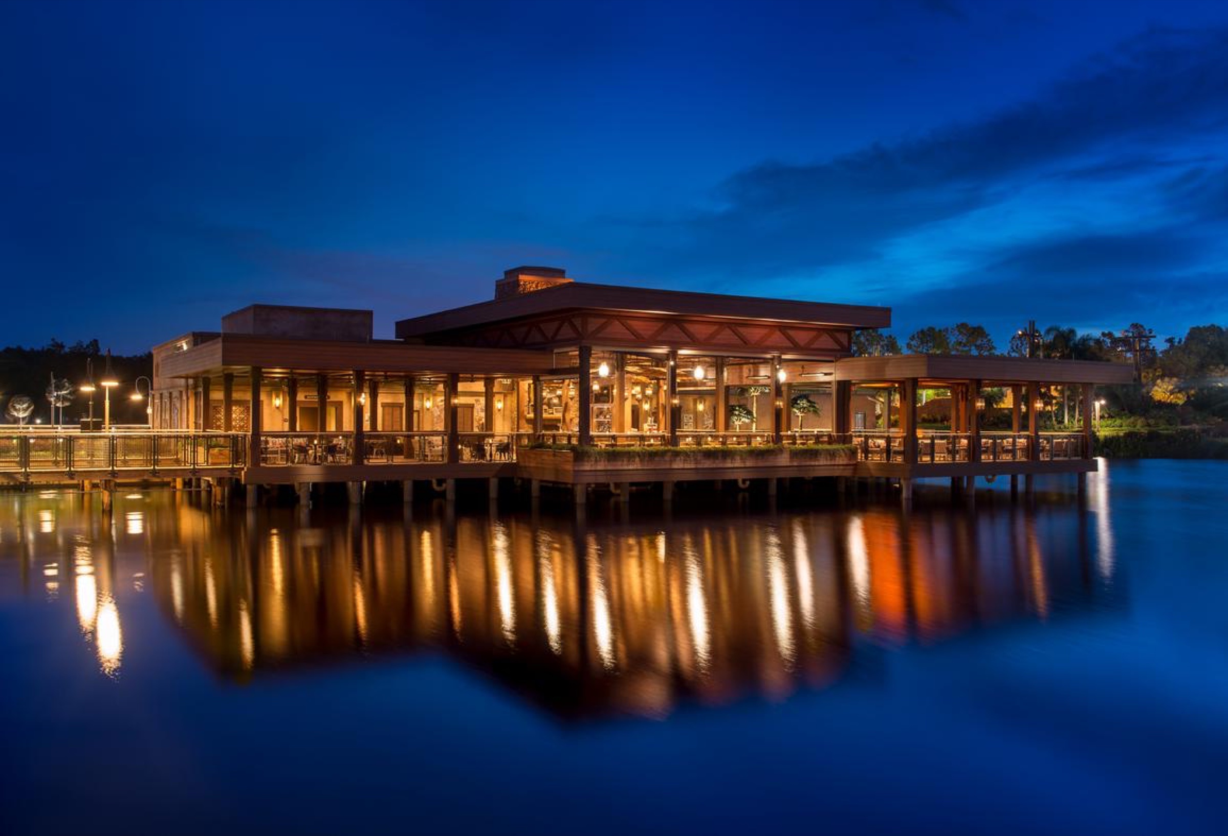 Three Bridges Bar & Grill